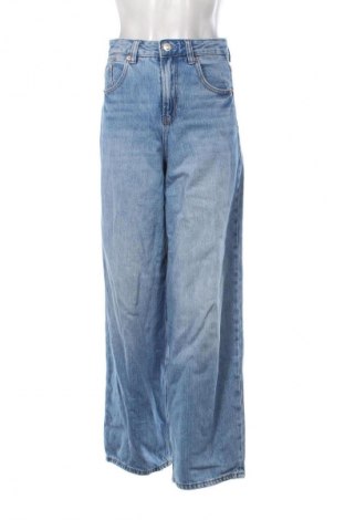 Blugi de femei Stradivarius, Mărime S, Culoare Albastru, Preț 76,30 Lei