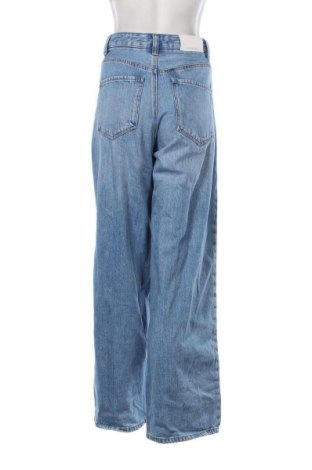 Blugi de femei Stradivarius, Mărime S, Culoare Albastru, Preț 76,30 Lei