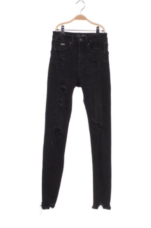 Blugi de femei Stradivarius, Mărime XXS, Culoare Negru, Preț 76,32 Lei