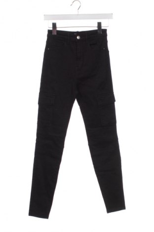 Γυναικείο Τζίν Stradivarius, Μέγεθος XXS, Χρώμα Μαύρο, Τιμή 14,77 €