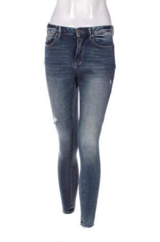 Dámske džínsy  Stradivarius, Veľkosť M, Farba Modrá, Cena  14,77 €
