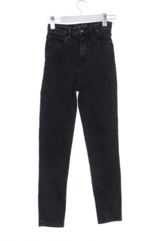 Damen Jeans Stradivarius, Größe XS, Farbe Schwarz, Preis € 9,99