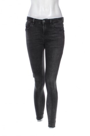 Női farmernadrág Stradivarius, Méret S, Szín Fekete, Ár 5 800 Ft