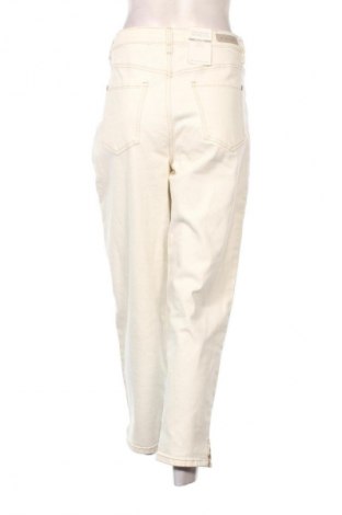 Damskie jeansy Tom Tailor, Rozmiar L, Kolor ecru, Cena 250,99 zł