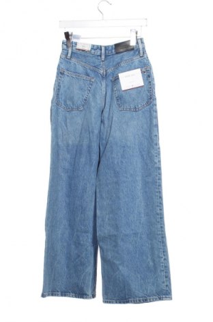 Дамски дънки Tommy Hilfiger, Размер XS, Цвят Син, Цена 92,03 €