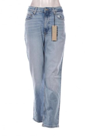 Dámske džínsy  Tommy Jeans, Veľkosť L, Farba Modrá, Cena  103,95 €