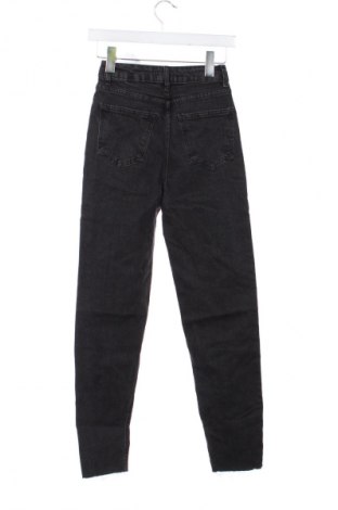 Dámské džíny  Trendyol, Velikost XXS, Barva Černá, Cena  749,00 Kč