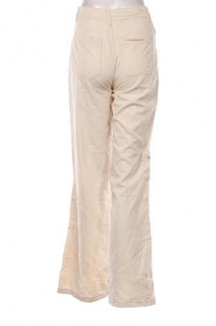 Blugi de femei Trendyol, Mărime XS, Culoare Bej, Preț 245,00 Lei