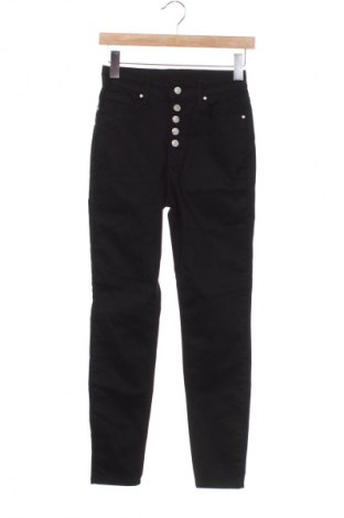 Blugi de femei Trendyol, Mărime XXS, Culoare Negru, Preț 244,74 Lei