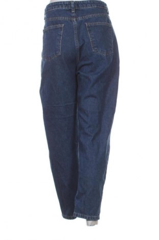 Дамски дънки Trendyol, Размер XL, Цвят Син, Цена 41,04 лв.