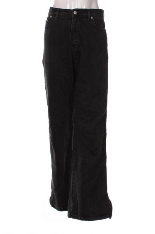 Damskie jeansy Unbranded, Rozmiar M, Kolor Szary, Cena 42,99 zł