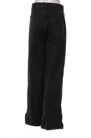 Damskie jeansy Unbranded, Rozmiar M, Kolor Szary, Cena 42,99 zł