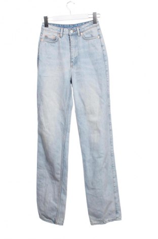 Γυναικείο Τζίν Weekday, Μέγεθος XXS, Χρώμα Μπλέ, Τιμή 20,92 €