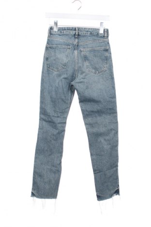 Дамски дънки Zara, Размер XXS, Цвят Син, Цена 22,99 лв.