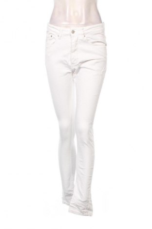 Damskie jeansy Zara, Rozmiar M, Kolor Biały, Cena 52,99 zł