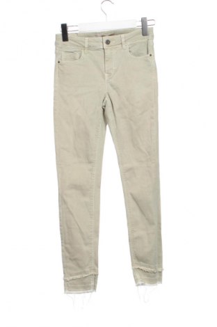 Дамски дънки Zara, Размер S, Цвят Зелен, Цена 26,98 лв.