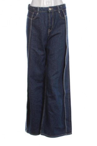 Damskie jeansy Zara, Rozmiar L, Kolor Niebieski, Cena 62,07 zł