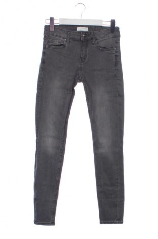 Дамски дънки Zara, Размер S, Цвят Сив, Цена 27,37 лв.