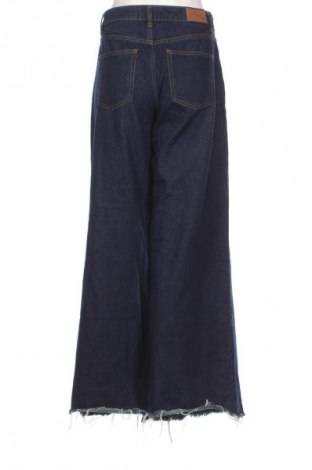 Blugi de femei Zara, Mărime L, Culoare Albastru, Preț 71,05 Lei