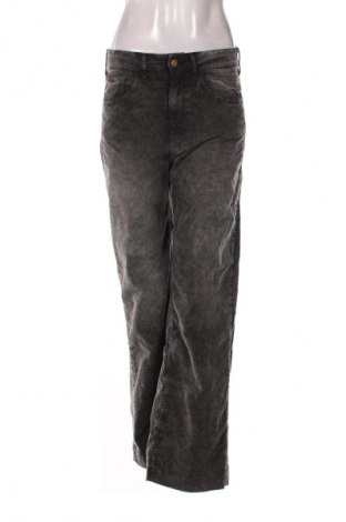 Női kordbársony nadrág Lois, Méret M, Szín Szürke, Ár 7 329 Ft