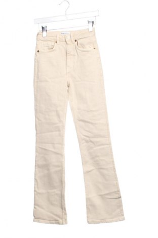 Дамски джинси Zara, Размер XXS, Цвят Екрю, Цена 17,99 лв.