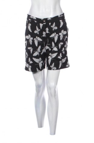 Damen Shorts Almatrichi, Größe M, Farbe Mehrfarbig, Preis 24,57 €