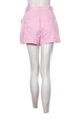 Дамски къс панталон Amisu, Размер S, Цвят Многоцветен, Цена 19,00 лв.