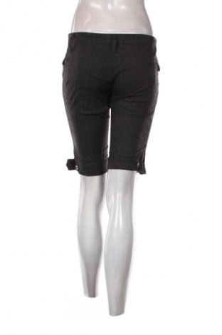 Pantaloni scurți de femei Amisu, Mărime M, Culoare Multicolor, Preț 30,99 Lei