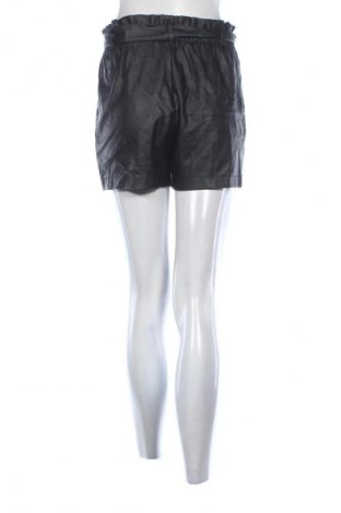 Damskie szorty Amisu, Rozmiar S, Kolor Czarny, Cena 31,99 zł