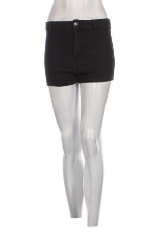 Pantaloni scurți de femei Bershka, Mărime M, Culoare Negru, Preț 50,00 Lei