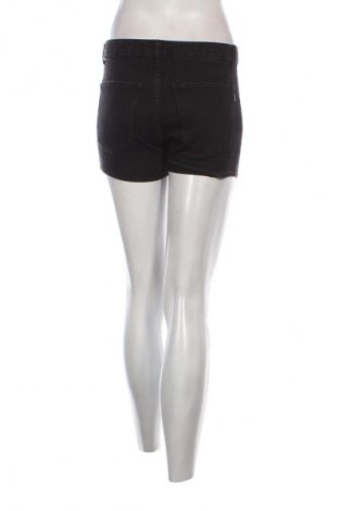 Pantaloni scurți de femei Bershka, Mărime M, Culoare Negru, Preț 50,00 Lei