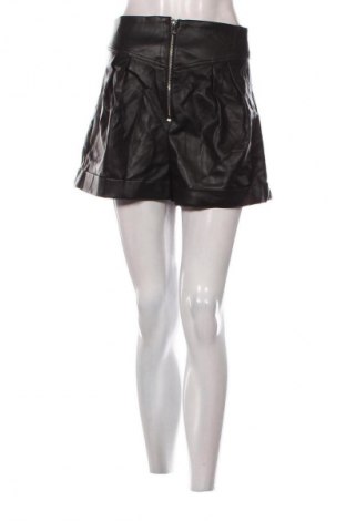 Női rövidnadrág Bershka, Méret M, Szín Fekete, Ár 2 979 Ft