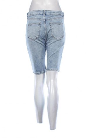 Дамски къс панталон C&A, Размер M, Цвят Син, Цена 19,00 лв.