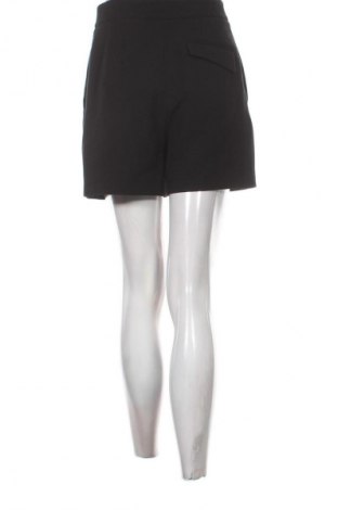 Дамски къс панталон Fantasy, Размер S, Цвят Черен, Цена 19,00 лв.