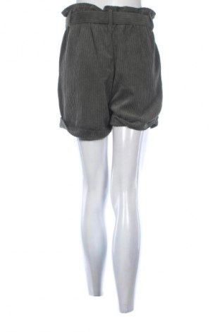 Dámske kraťasy  Fb Sister, Veľkosť L, Farba Zelená, Cena  9,74 €