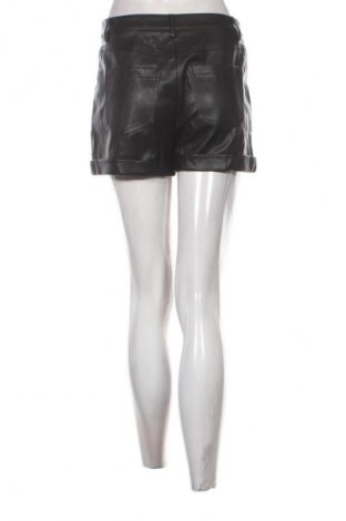 Дамски къс панталон Fb Sister, Размер S, Цвят Черен, Цена 9,99 лв.
