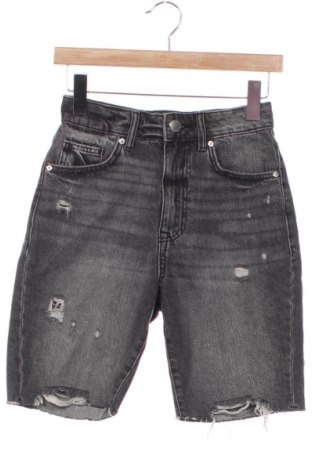 Дамски къс панталон Fb Sister, Размер XS, Цвят Черен, Цена 19,00 лв.