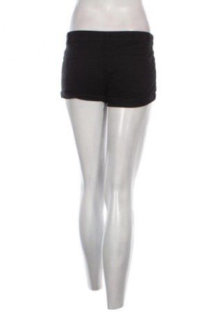 Damen Shorts H&M, Größe S, Farbe Schwarz, Preis 9,72 €