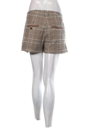 Dámské kraťasy  H&M, Velikost XL, Barva Vícebarevné, Cena  219,00 Kč