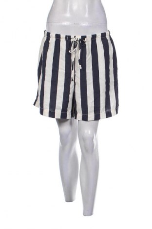 Γυναικείο κοντό παντελόνι H&M, Μέγεθος M, Χρώμα Πολύχρωμο, Τιμή 9,72 €