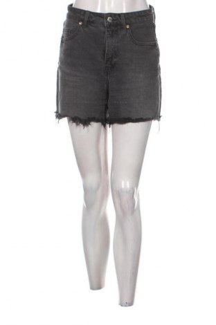 Pantaloni scurți de femei H&M, Mărime M, Culoare Negru, Preț 50,00 Lei