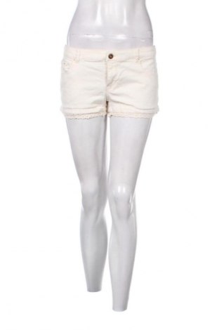 Γυναικείο κοντό παντελόνι H&M, Μέγεθος M, Χρώμα Εκρού, Τιμή 9,72 €