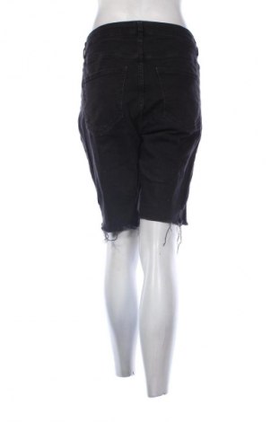 Damen Shorts H&M Divided, Größe XXL, Farbe Schwarz, Preis € 9,72