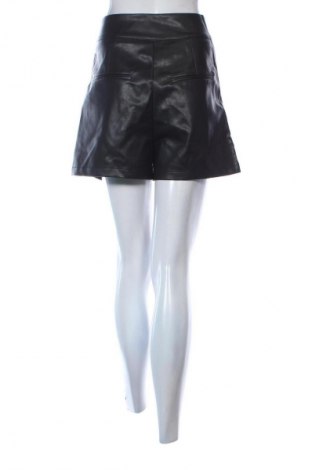 Γυναικείο κοντό παντελόνι In the style, Μέγεθος S, Χρώμα Μαύρο, Τιμή 5,99 €