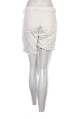Női rövidnadrág LCW, Méret M, Szín Fehér, Ár 3 800 Ft