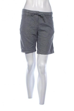 Pantaloni scurți de femei Next, Mărime M, Culoare Gri, Preț 89,39 Lei