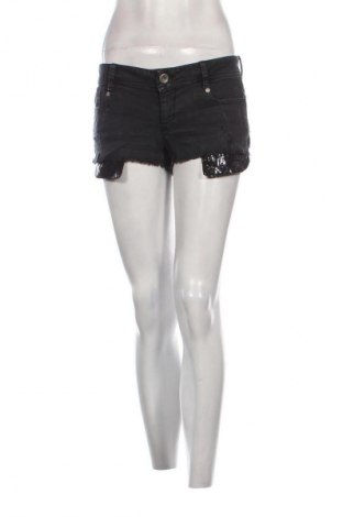 Damskie szorty Pause Jeans, Rozmiar M, Kolor Czarny, Cena 78,16 zł