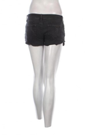 Damskie szorty Pause Jeans, Rozmiar M, Kolor Czarny, Cena 78,16 zł