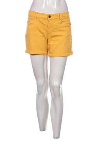 Pantaloni scurți de femei Promod, Mărime S, Culoare Galben, Preț 89,47 Lei