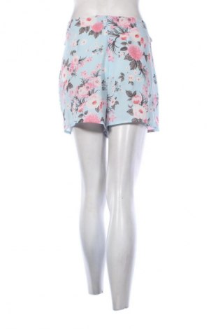 Dámské kraťasy  Quiz, Velikost XL, Barva Vícebarevné, Cena  428,00 Kč